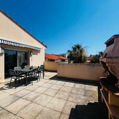 T2 A Argeles, Terrasse Et Parking - Fr-1-309-393 *